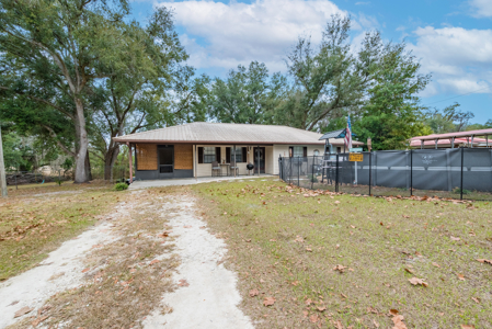 Charming Starter Home Near Downtown Live Oak – FHA/VA Approved! - image 8