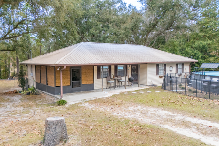 Charming Starter Home Near Downtown Live Oak – FHA/VA Approved! - image 9