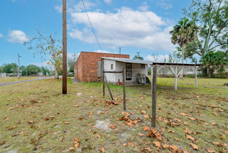 Brick Building & Turn-Key Antique Shop for Sale in Wellborn, FL - image 35
