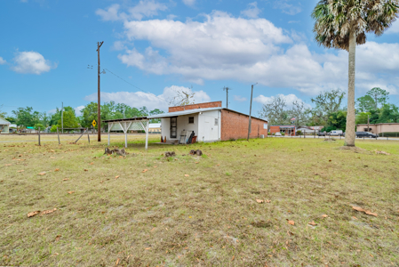 Brick Building & Turn-Key Antique Shop for Sale in Wellborn, FL - image 36