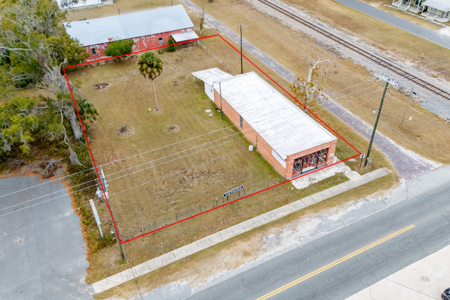 Brick Building & Turn-Key Antique Shop for Sale in Wellborn, FL - image 41