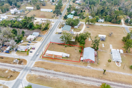 Brick Building & Turn-Key Antique Shop for Sale in Wellborn, FL - image 5