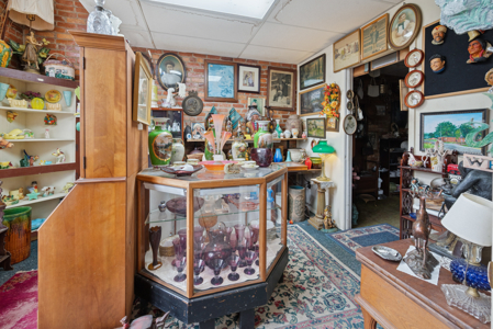 Brick Building & Turn-Key Antique Shop for Sale in Wellborn, FL - image 22