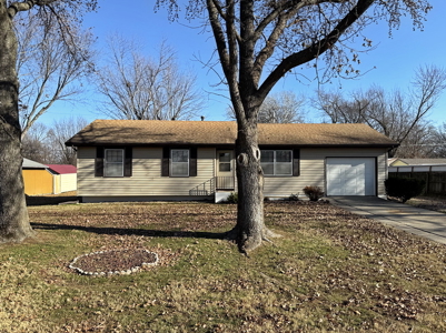 Affordable Starter Home Southside El Dorado Springs MO for Sale - image 3