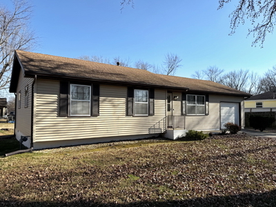 Affordable Starter Home Southside El Dorado Springs MO for Sale - image 5