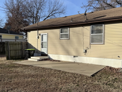 Affordable Starter Home Southside El Dorado Springs MO for Sale - image 27