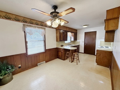 Affordable Starter Home Southside El Dorado Springs MO for Sale - image 30