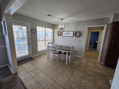 Oklahoma Country Living: Brick Home, Pool, Shop & Mountain Views - image 20