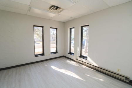 PRIME MEDICAL DISTRICT SPACE - Medical Practice/ Office - image 10