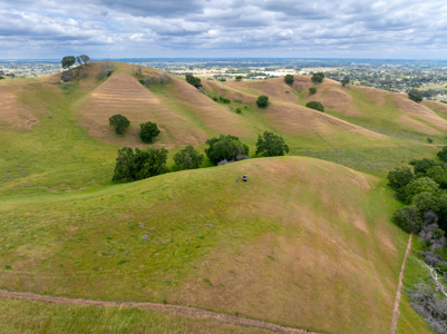 Luxury Country. Gated Estate 20 Acre Lot Vacaville California - image 8