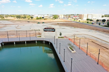 Early Town Center: Retail, Dining & Office Spaces Available - image 6