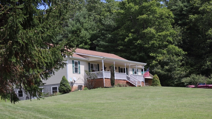 Country Home and Farm for Sale in Floyd VA