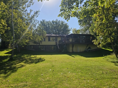 Well-Maintained Home Featuring Yellowstone River Access - image 10