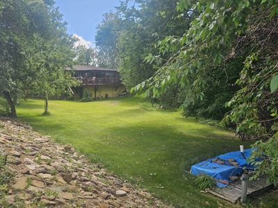 Well-Maintained Home Featuring Yellowstone River Access - image 11