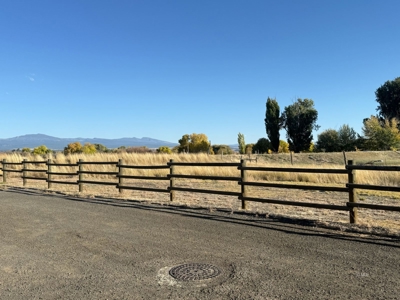 Charming Home with Mountain Views, Outbuildings, and Privacy - image 35