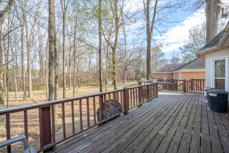Spacious Home for Sale in Steeple Chase Subdivision of Jackson TN - image 40