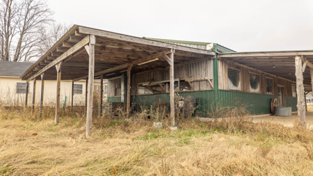 Commercial Building in Shannon County, Missouri - image 8