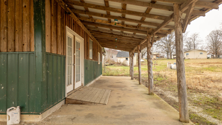 Commercial Building in Shannon County, Missouri - image 5