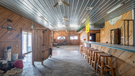 Commercial Building in Shannon County, Missouri - image 19