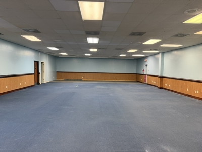 5,000 SF Commercial Lease Near Busy 5th Street - image 17