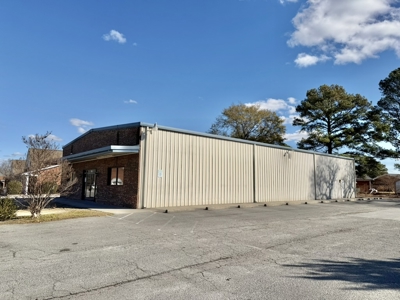 5,000 SF Commercial Lease Near Busy 5th Street - image 21