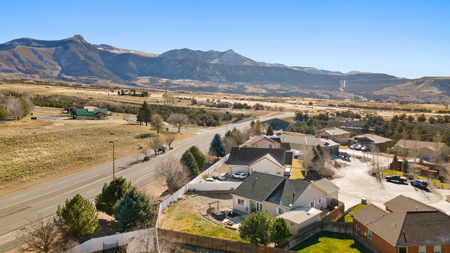Discover Comfort & Convenience in beautiful Battlement Mesa CO! - image 4