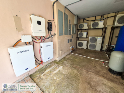 Spacious Waterfront Family Home on Isla Colon, Bocas del Toro - image 24