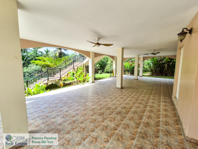 Spacious Waterfront Family Home on Isla Colon, Bocas del Toro - image 23