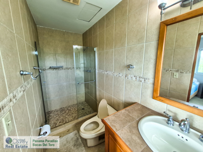 Spacious Waterfront Family Home on Isla Colon, Bocas del Toro - image 15