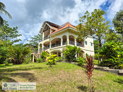 Spacious Waterfront Family Home on Isla Colon, Bocas del Toro - image 29