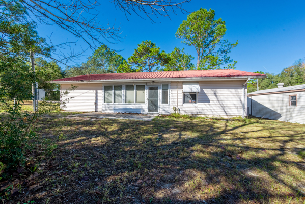 1 Acre • Covered Parking • Williston