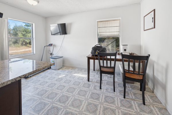 1 Acre • Covered Parking • Williston