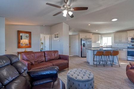 153 Acre Ranch for Sale in Estancia New Mexico - image 6