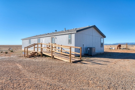 153 Acre Ranch for Sale in Estancia New Mexico - image 25