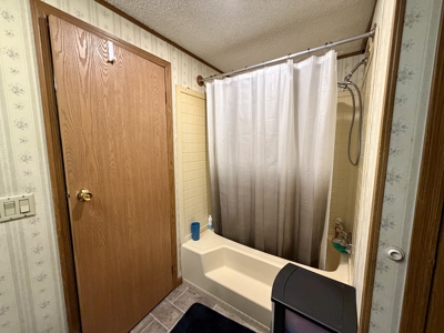 Move-In Ready Albia, Iowa Home For Sale - image 21