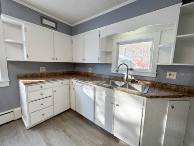 Cozy 3 Bedroom Ranch Style Home - Lincoln, ME - image 7