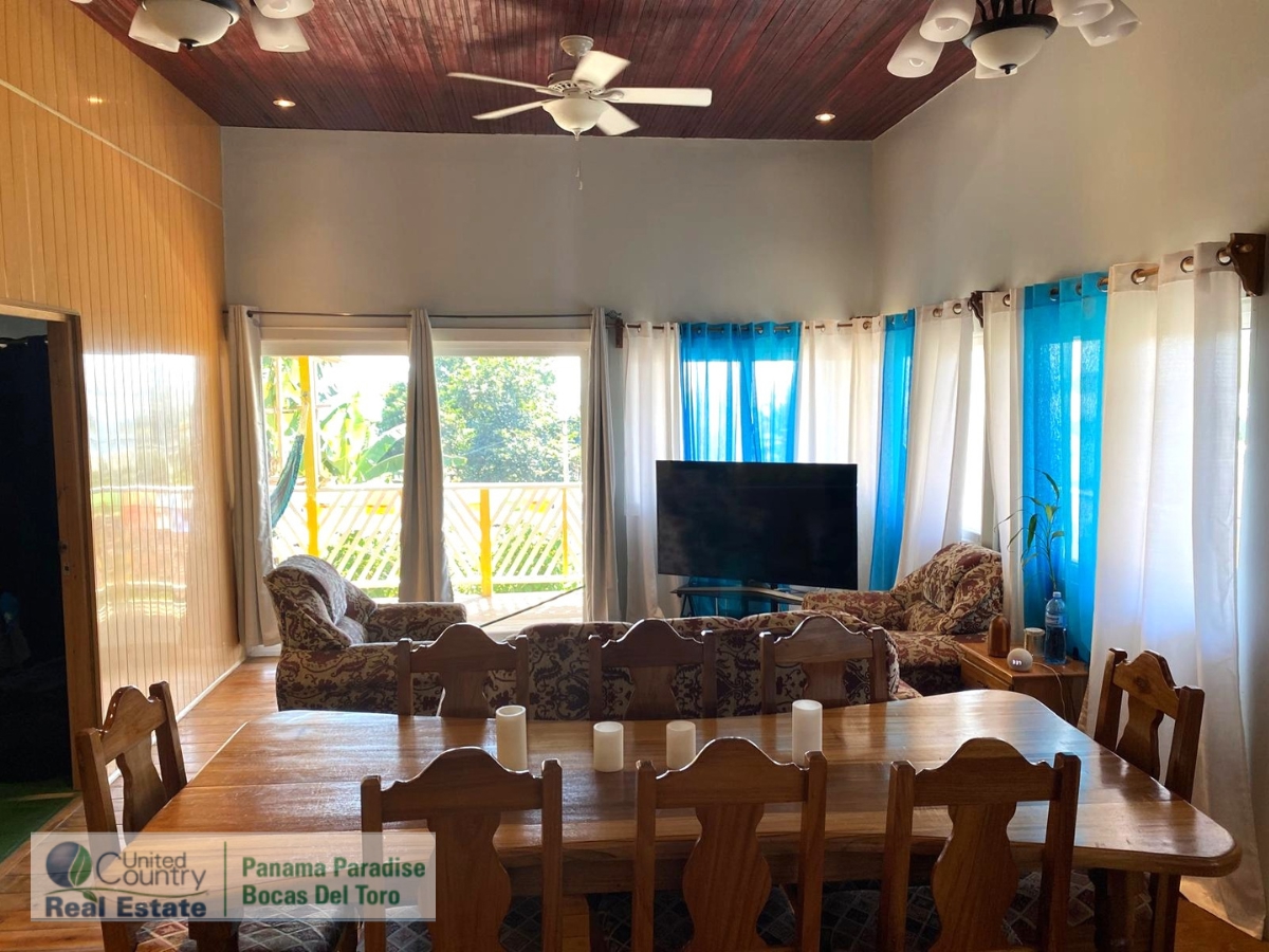 Charming Caribbean Home Near Wizard Beach — Old Bank, Isla Bastimentos - 11
