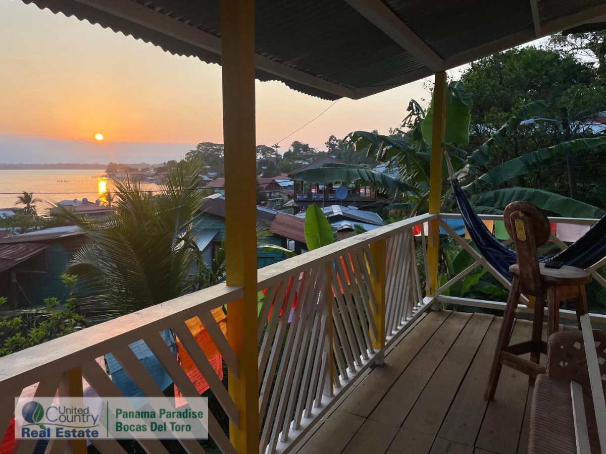 Charming Caribbean Home Near Wizard Beach — Old Bank, Isla Bastimentos - 8