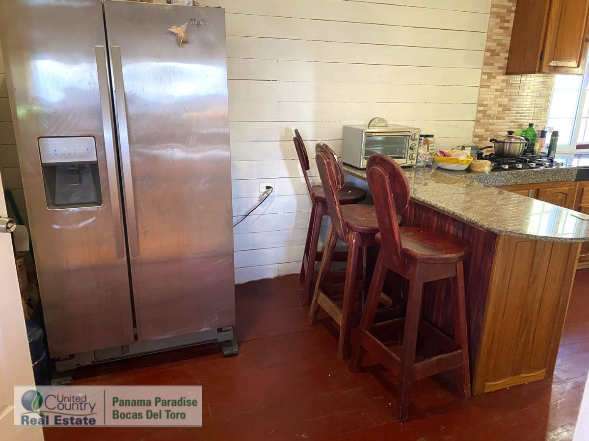 Charming Caribbean Home Near Wizard Beach — Old Bank, Isla Bastimentos - 31