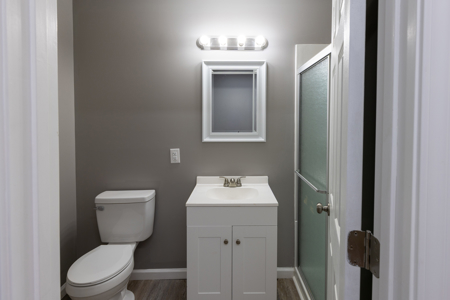 Commercial Office Building for Sale w/ Self Storage Revenue in TN - image 18