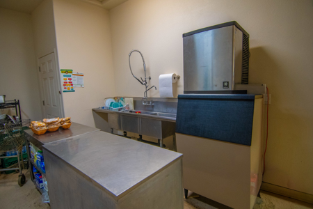 Rare investment opportunity in the heart of historic Seligman, AZ - image 14