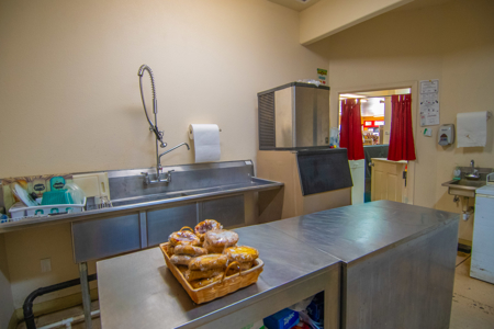 Rare investment opportunity in the heart of historic Seligman, AZ - image 13