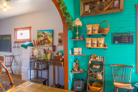 Rare investment opportunity in the heart of historic Seligman, AZ - image 10