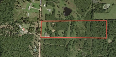 Country Home and Acreage for sale in the Missouri Ozarks - image 1