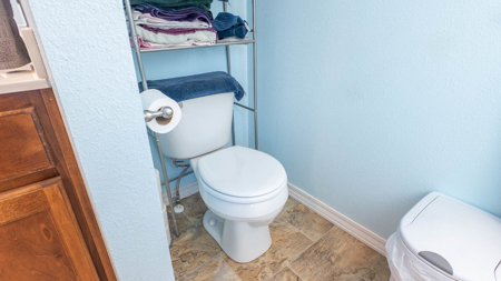 Country Home and Acreage for sale in the Missouri Ozarks - image 18