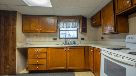 Country Home in the Ozarks | Alton, Missouri - image 12