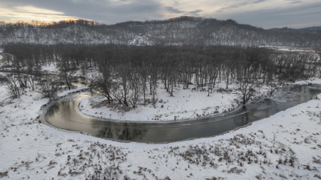 Off-Grid Solar Renewable Energy System Home on 67 Acres with Pine - image 35