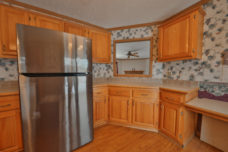 Off-Grid Solar Renewable Energy System Home on 67 Acres with Pine - image 13