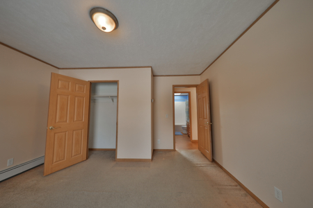 Off-Grid Solar Renewable Energy System Home on 67 Acres with Pine - image 19