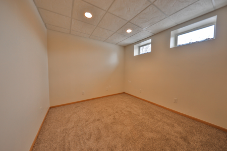 Off-Grid Solar Renewable Energy System Home on 67 Acres with Pine - image 24